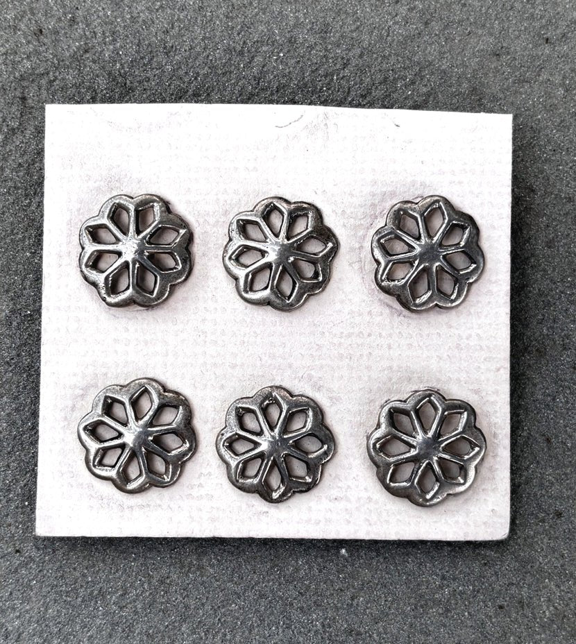Vintage Silver Rosette Button Necklace - On U Jewelry